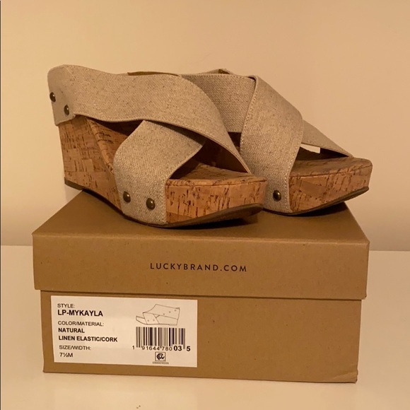 Lucky Brand Mykayla Wedges - Picture 7 of 8